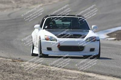 media/Oct-18-2025-Speed Ventures (Sat) [[8b3b7cf525]]/Yellow/Session 2 (Phil Hill)/